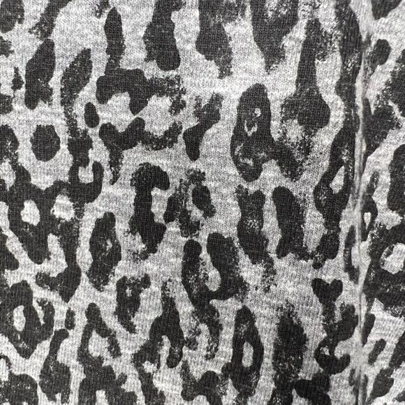 C&C California Gray and Black Sweatshirt Small EUC - Picture 5 of 8